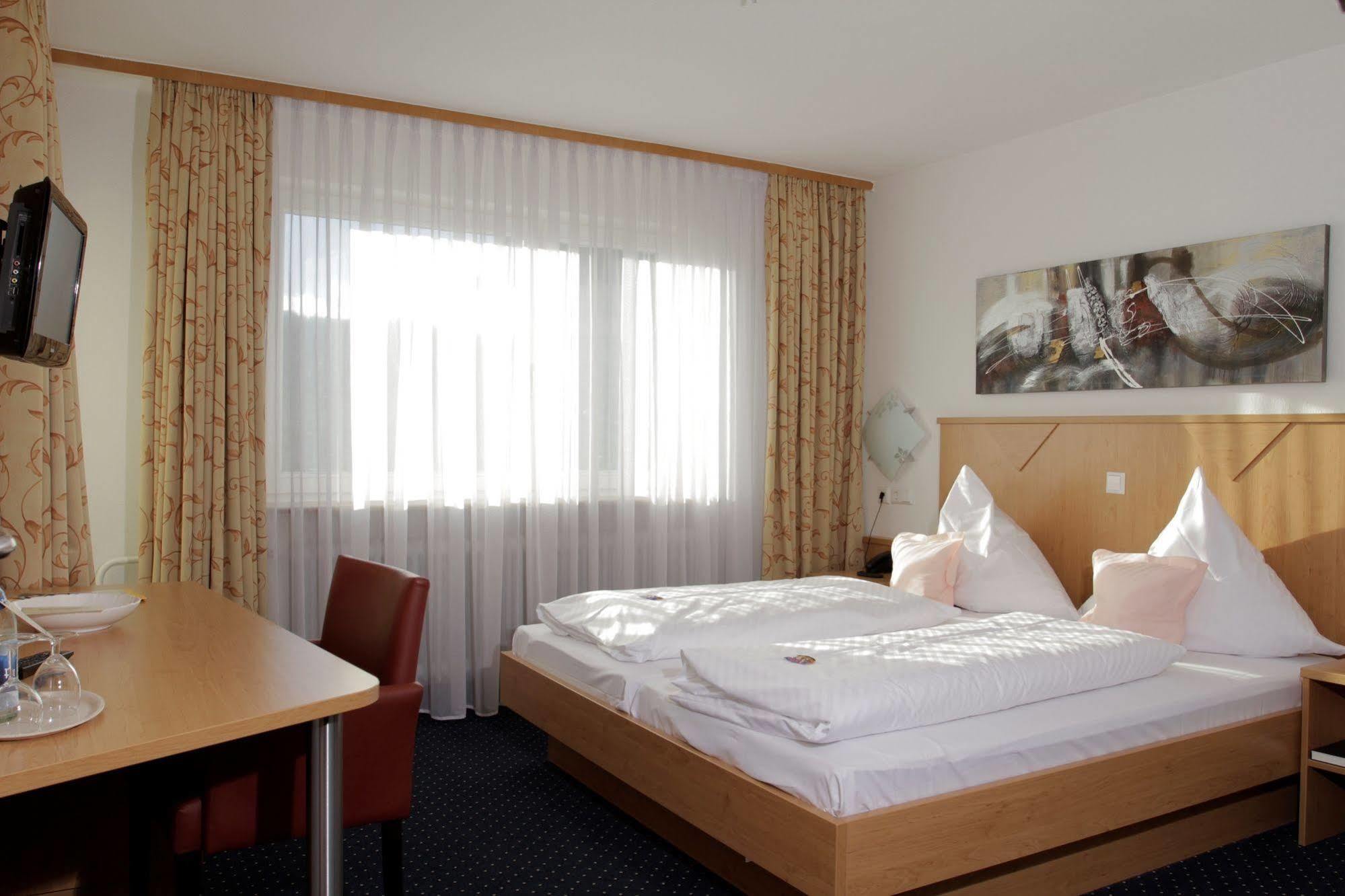 Hotel Waldblick Schenkenzell Eksteriør billede