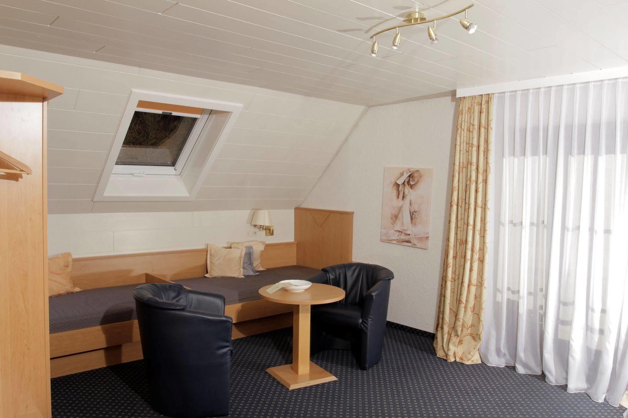 Hotel Waldblick Schenkenzell Eksteriør billede